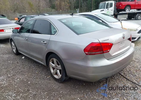 2014 Volkswagen Passat 2.5L Se из США, поврежденный, VIN 1VWBP7A32EC005502